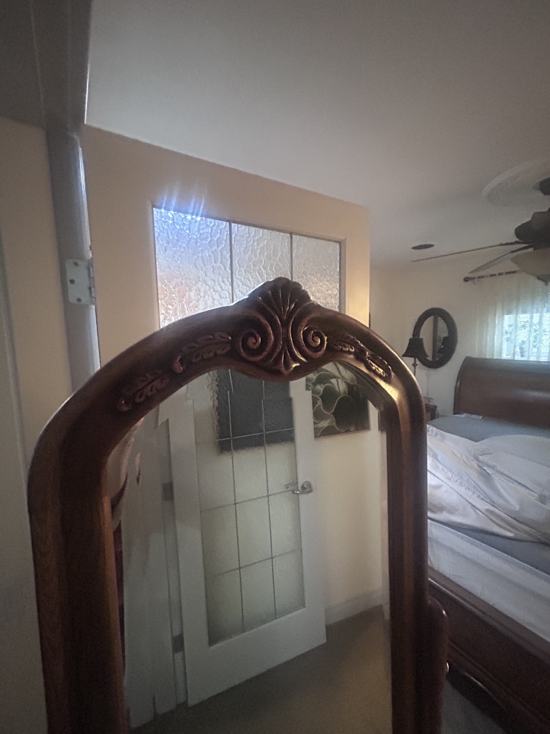 Antique-Style Full-Length Wooden Floor Mirror - photo 3