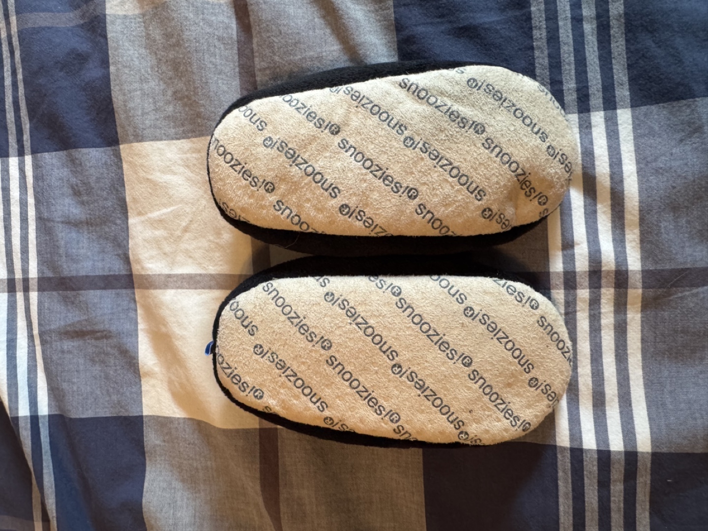 Snoozies Dog Slippers - photo 2