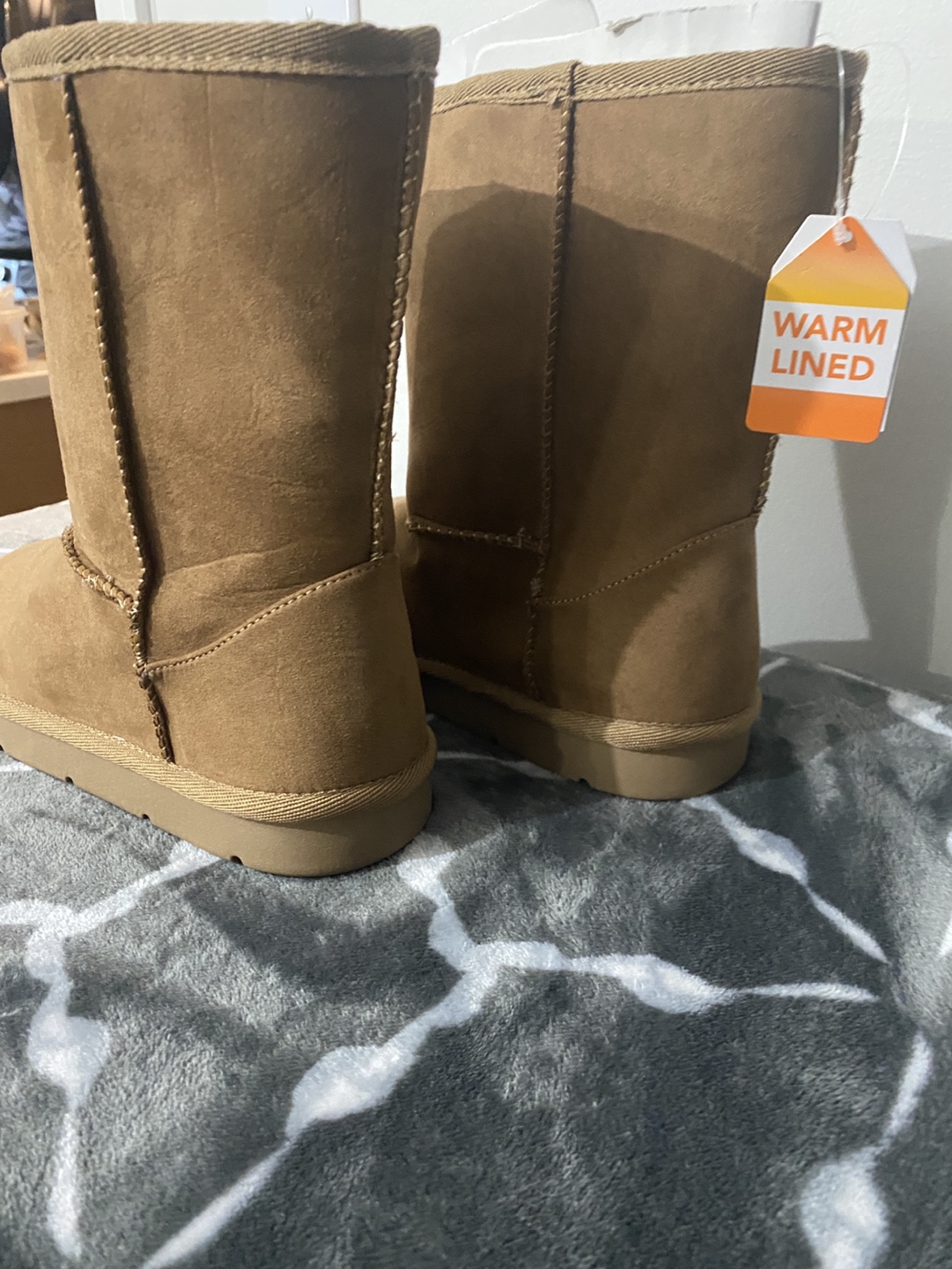 Warm lined suede winter boots