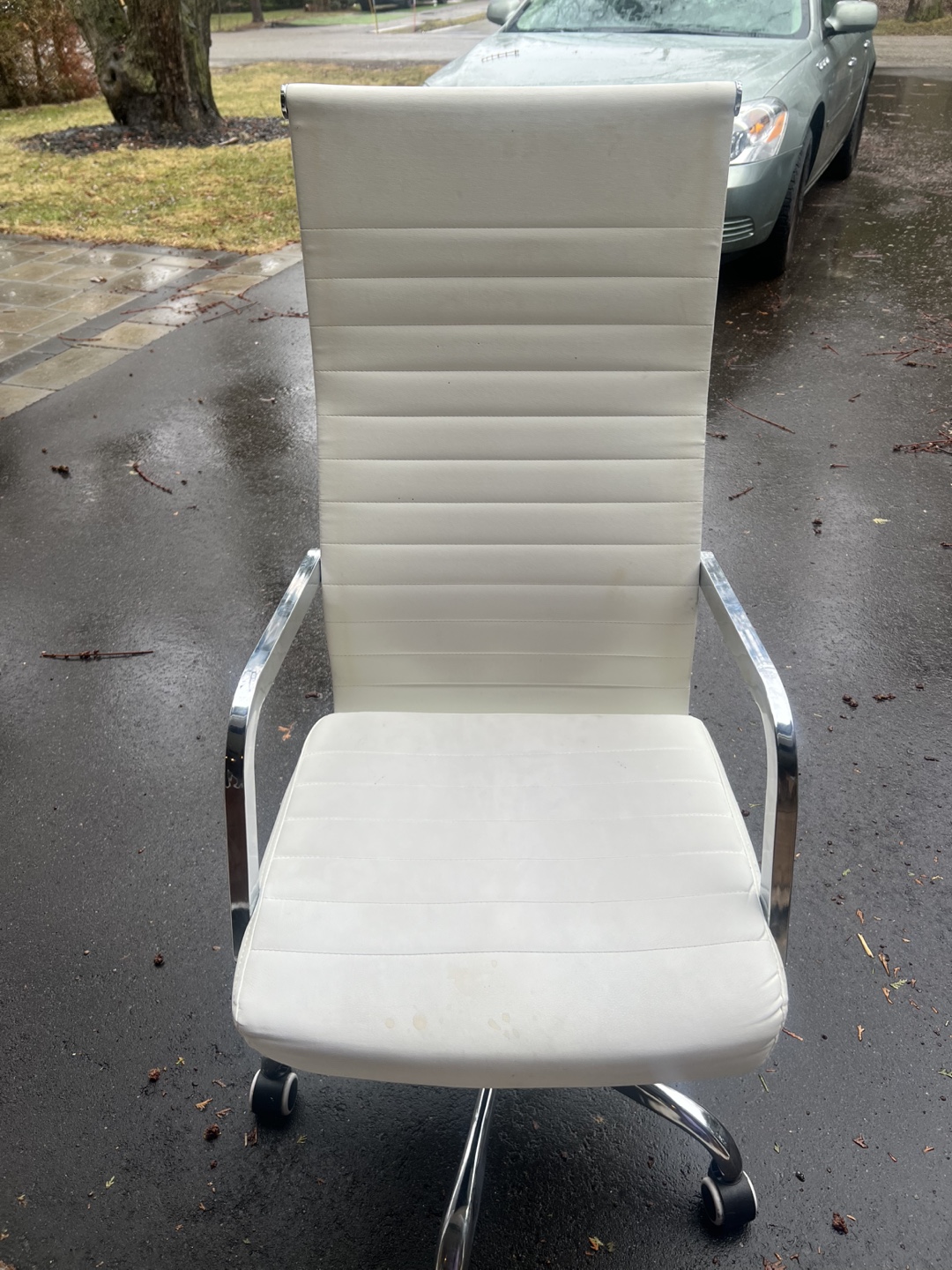 White Executive Office Chair - photo 2