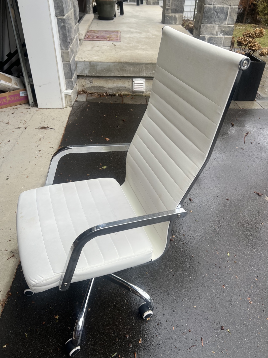 White Executive Office Chair