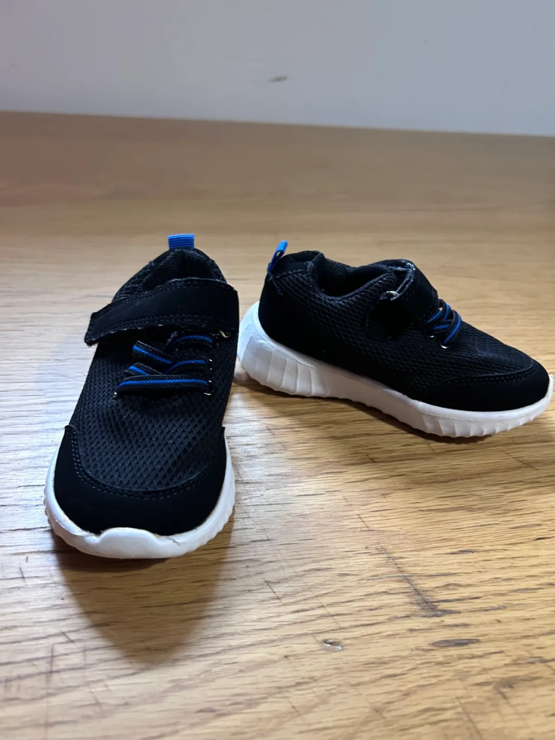 Baby Shoes Size 6 image indicator(3)