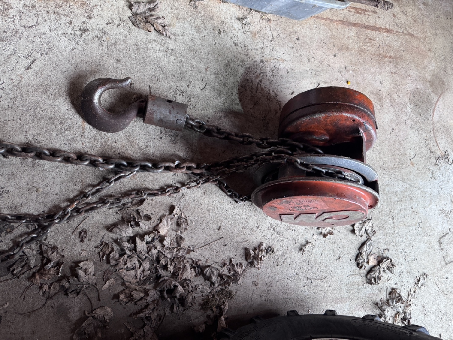 CM Series 622 Hand Chain Hoist, 2 Ton Capacity - photo 5