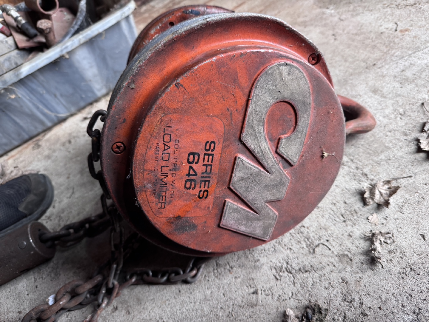 CM Series 622 Hand Chain Hoist, 2 Ton Capacity - photo 3