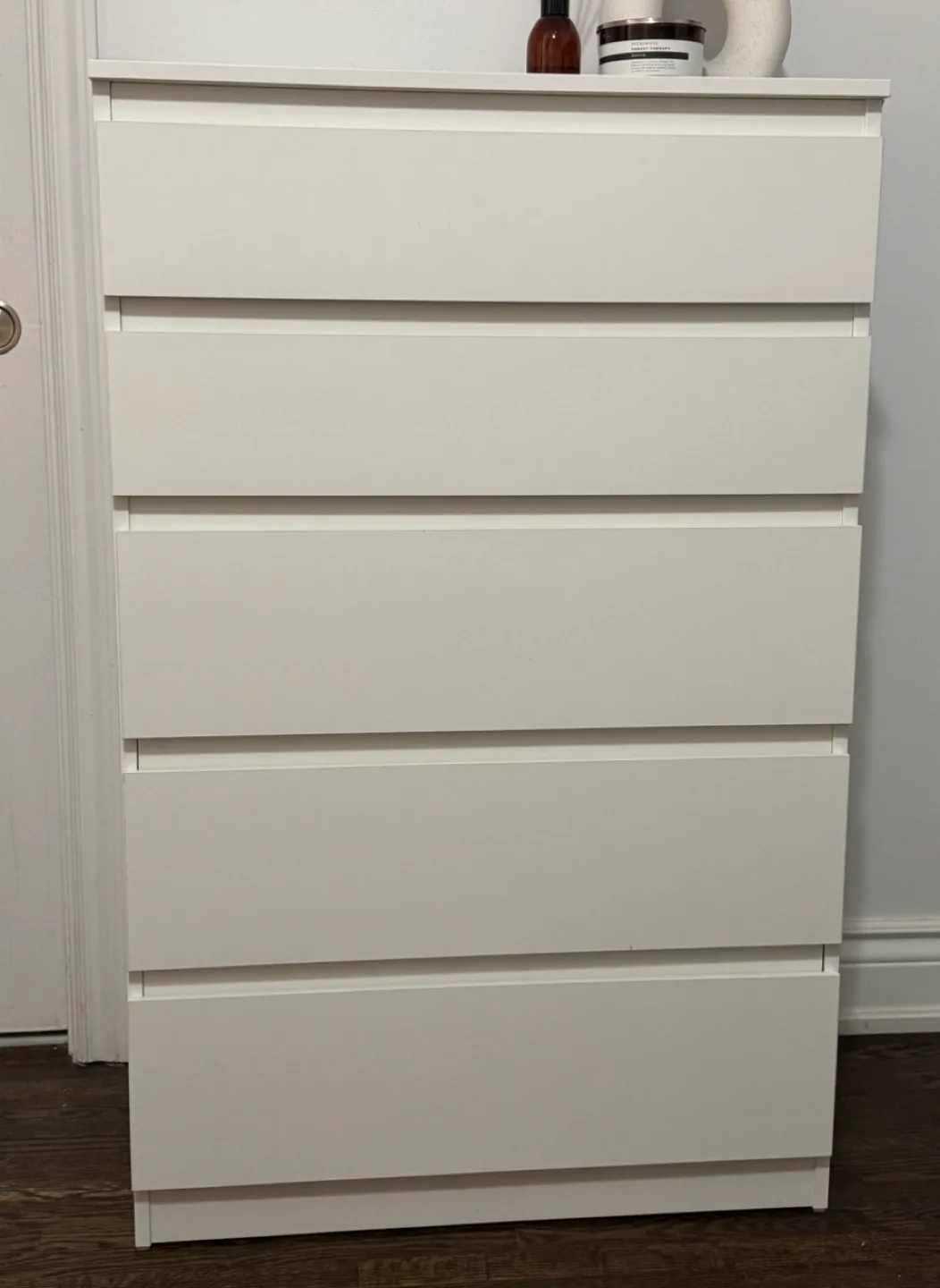 Ikea White 5-Drawer Chest - Excellent Condition image indicator(2)