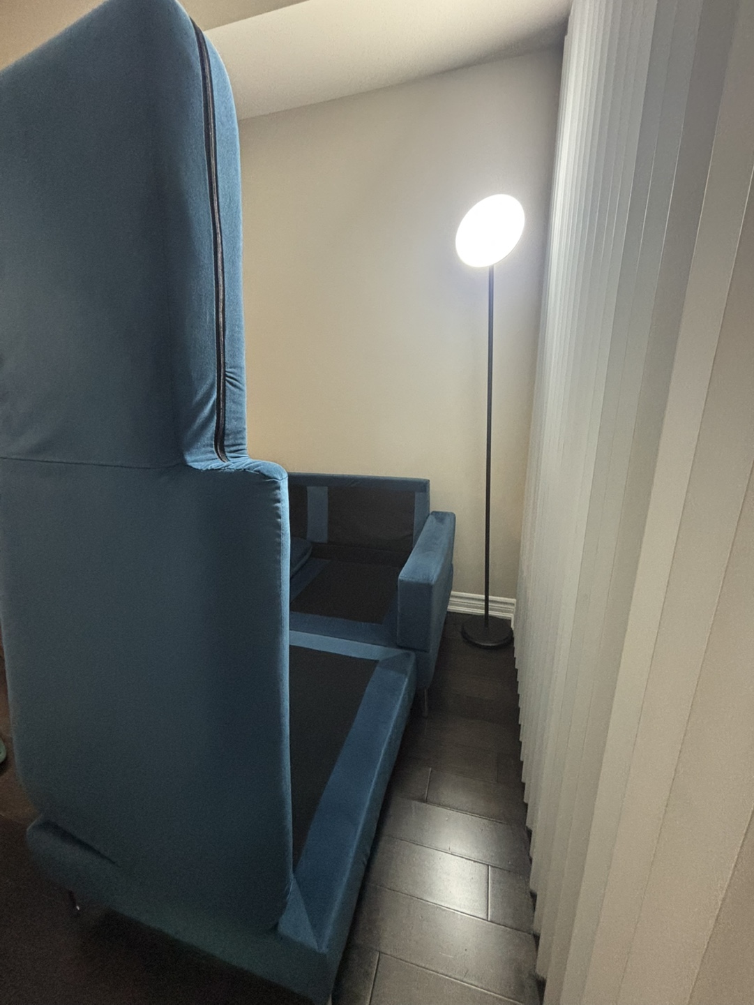 Move out - Velvet Sectional Sofa with reversible chaise - photo 3