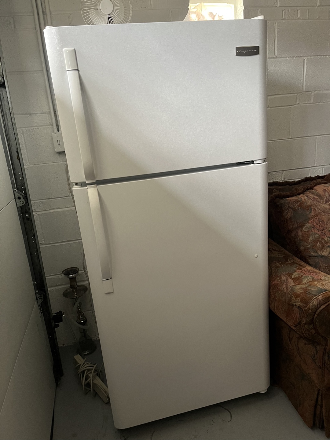 White Frigidaire Top Freezer Refrigerator