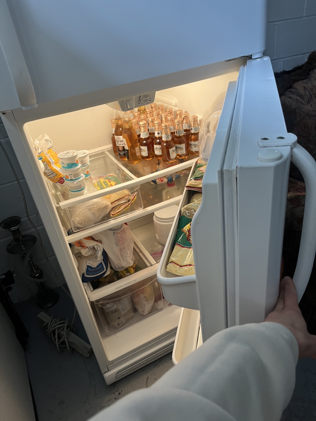 White Frigidaire Top Freezer Refrigerator - photo 2