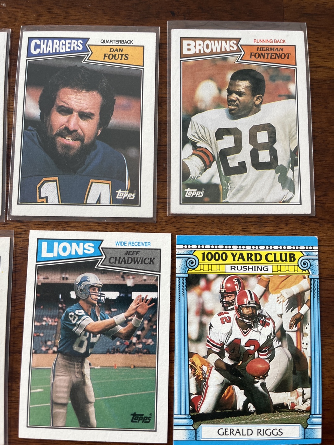 1983 Topps Football Card Lot - $5 for lot. - photo 2