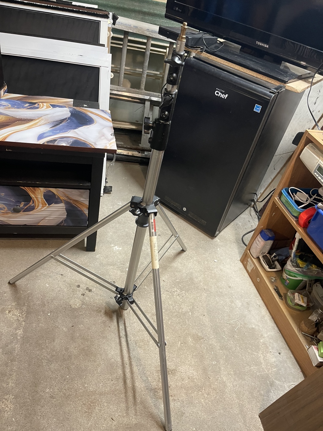 Studio Light Stand with Carrying Case
