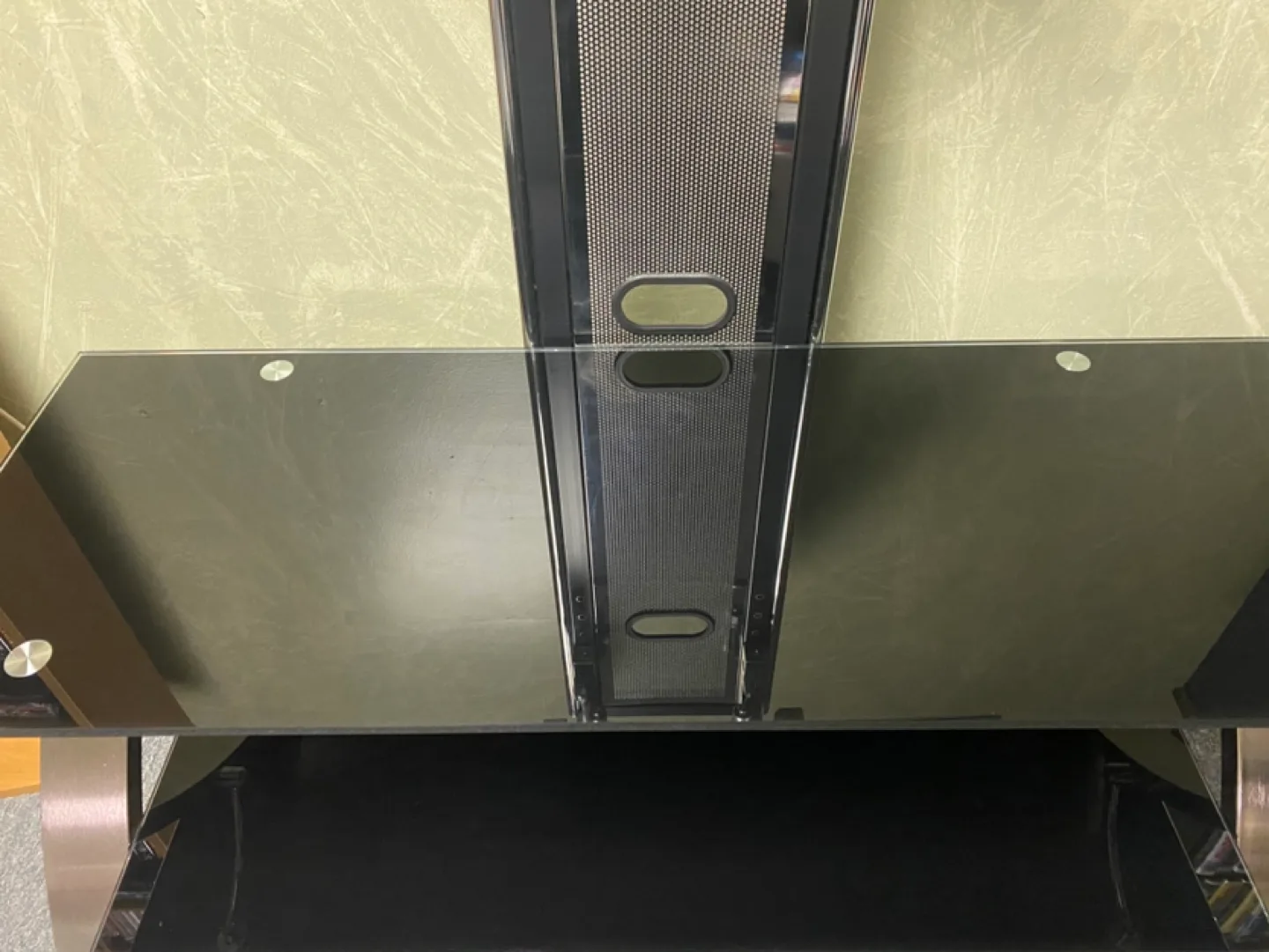 Glass TV Stand with Mounting Bracket image indicator(4)