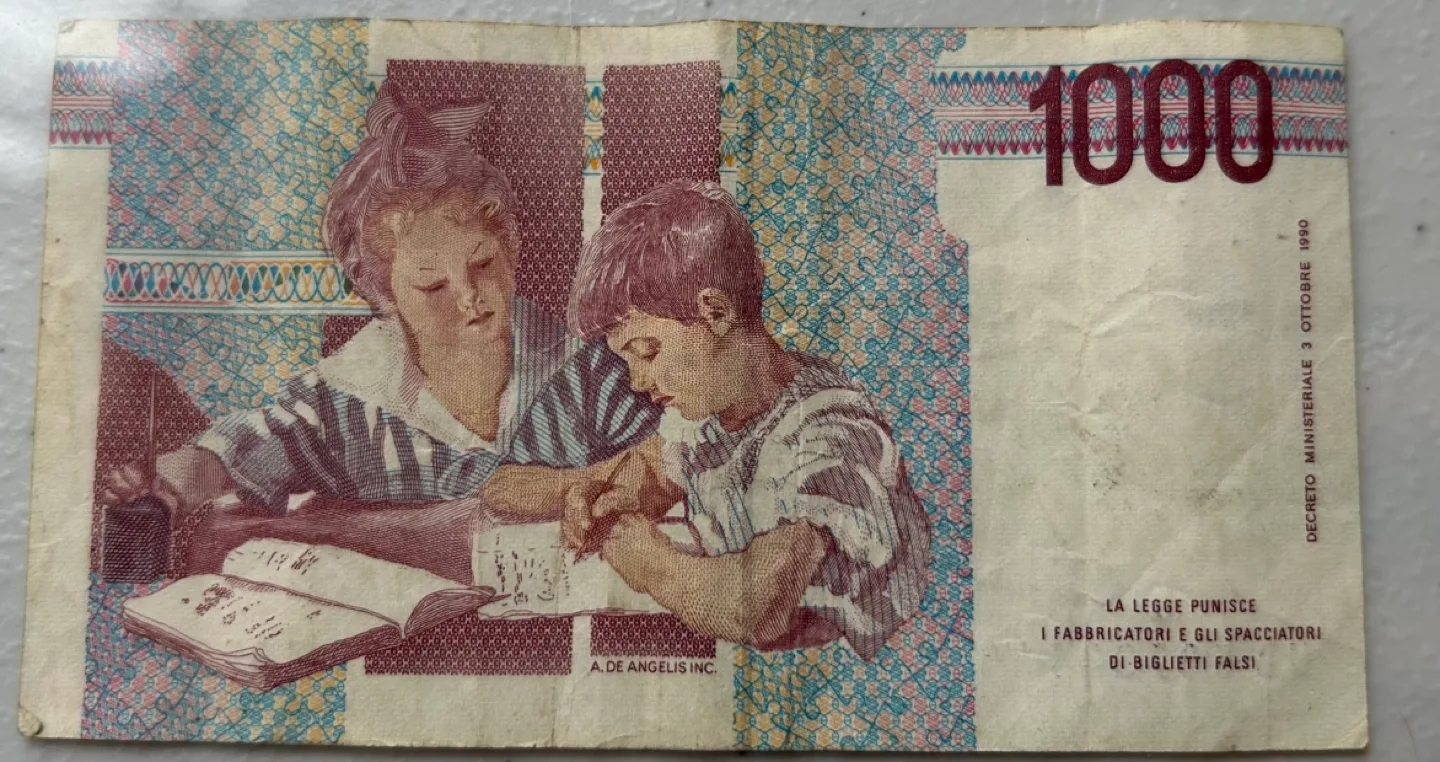 Collection of Vintage Banknotes from Europe image indicator(4)