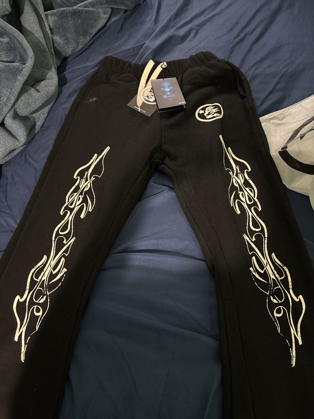 Hellstar Black Flame Joggers - Size Large - photo 4