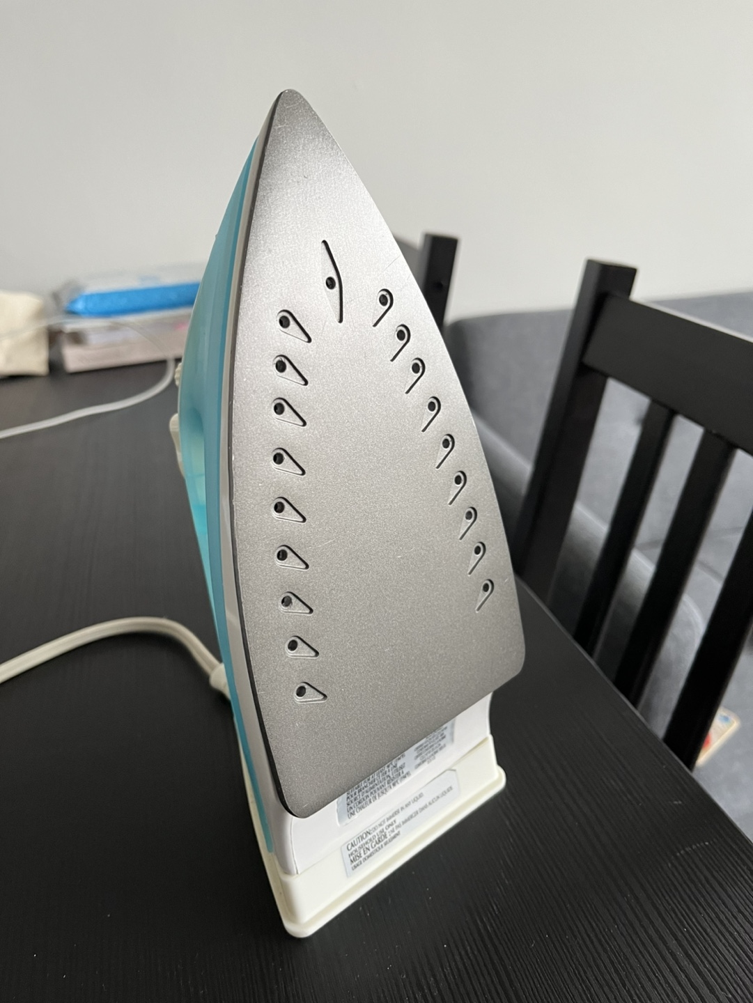 Iron for clothes - photo 3