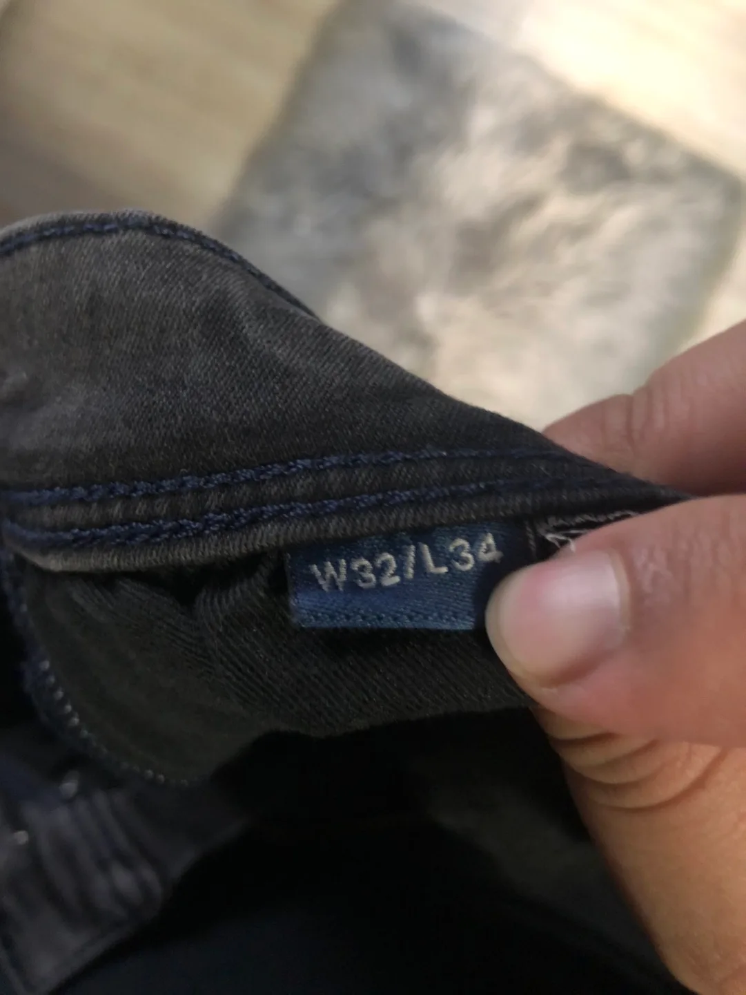 GANT Maxen Extra Slim Jeans - Size W32L34 image indicator(5)