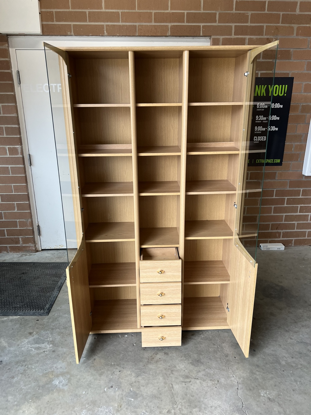 Bookcase w/storage and glass doors. - photo 2