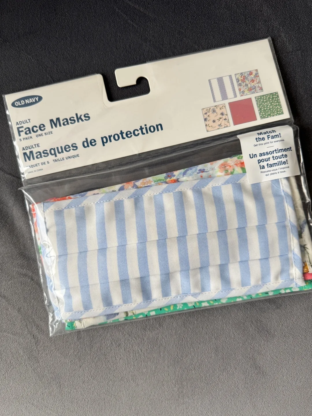 5 Brand New Unopened Old Navy Fabric Face Masks thumbnail