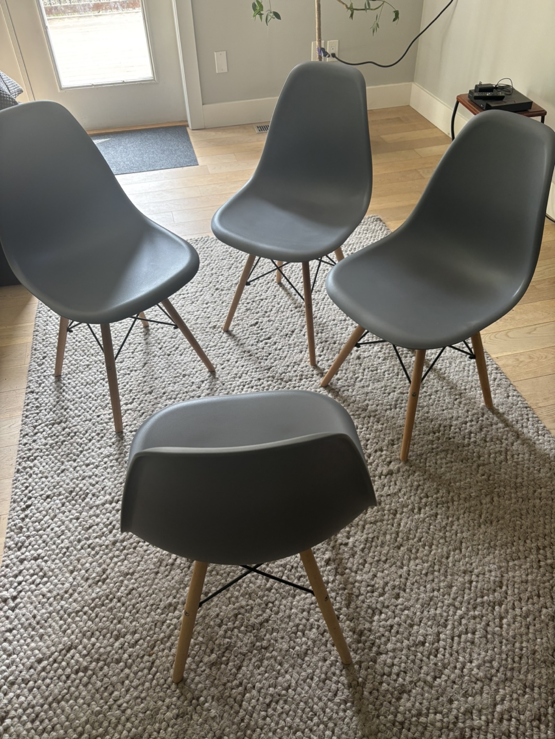 Set of Four Mid-Century Modern Style Dining Chairs