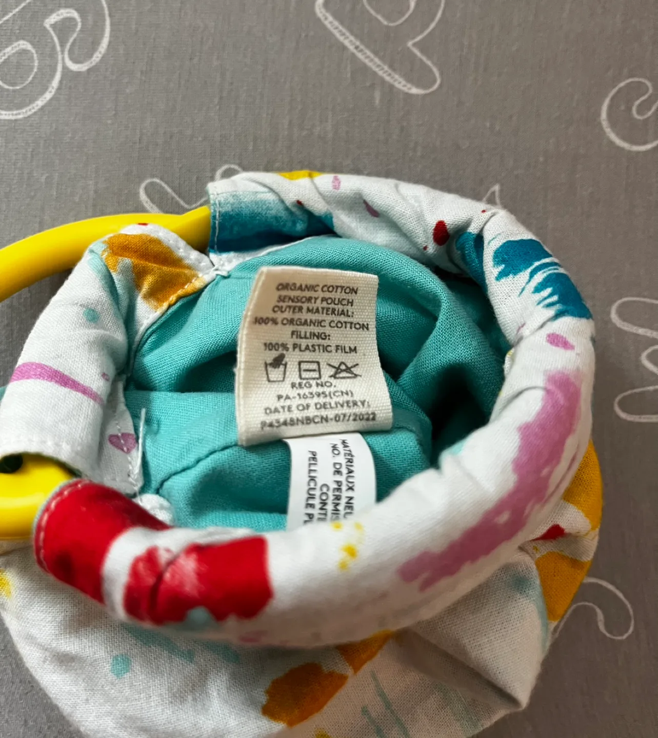 Lovevery Organic Cotton Sensory Pouch image indicator(3)