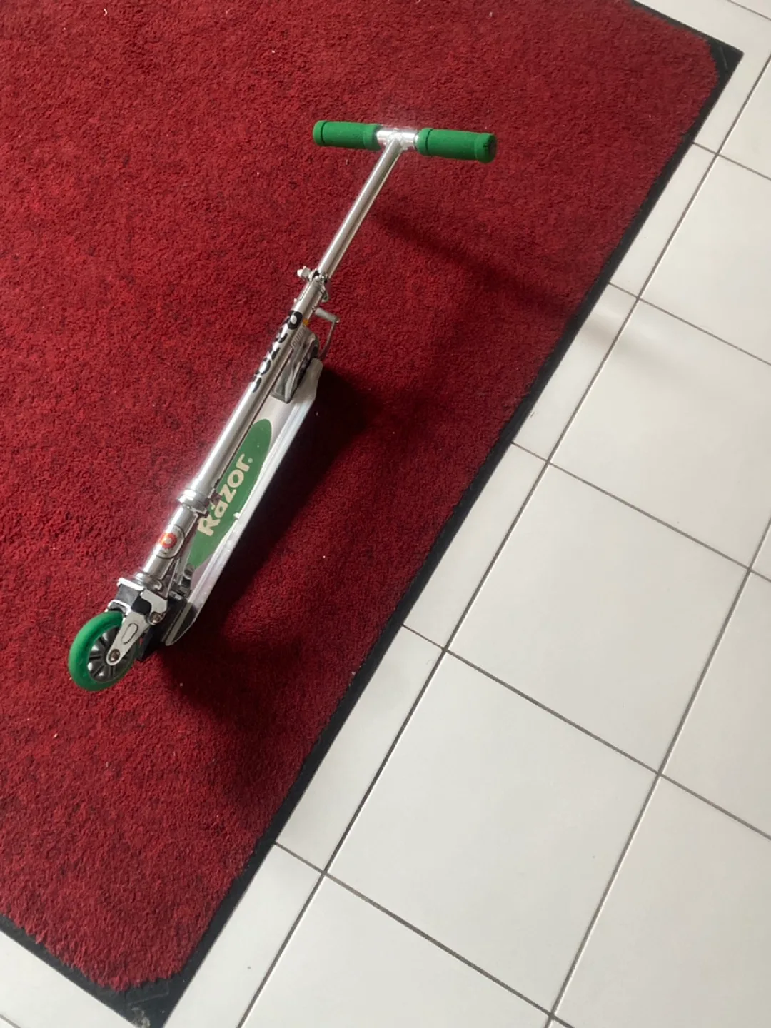 Razor Kick Scooter Kids image indicator(6)