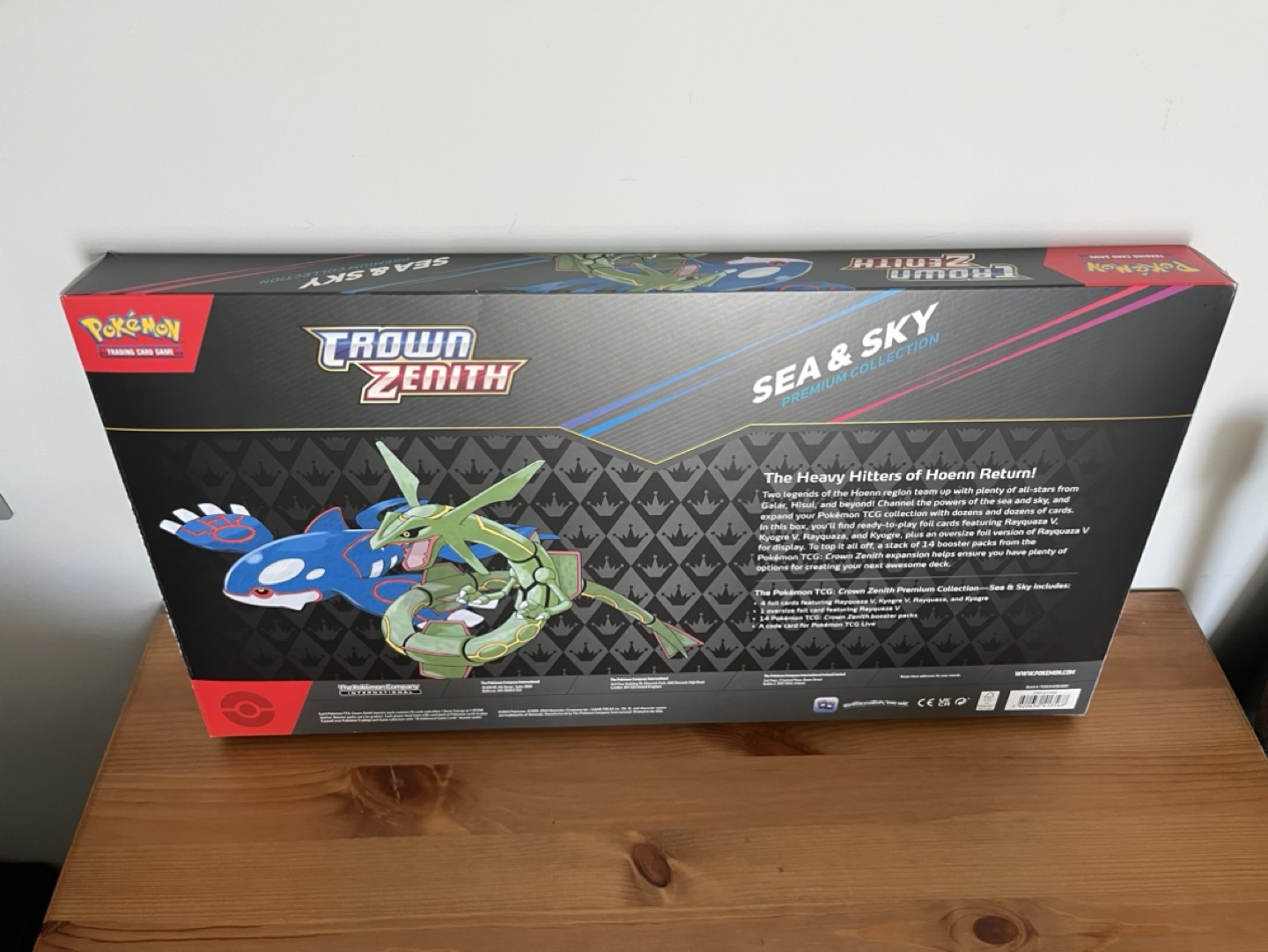 Pokemon Crown Zenith Sea & Sky Premium Collection - photo 2