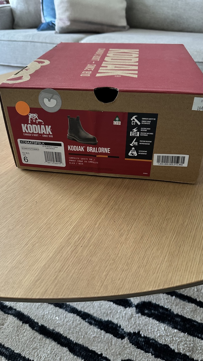 Kodiak Bralorne Women's Chelsea Boots - Size 6