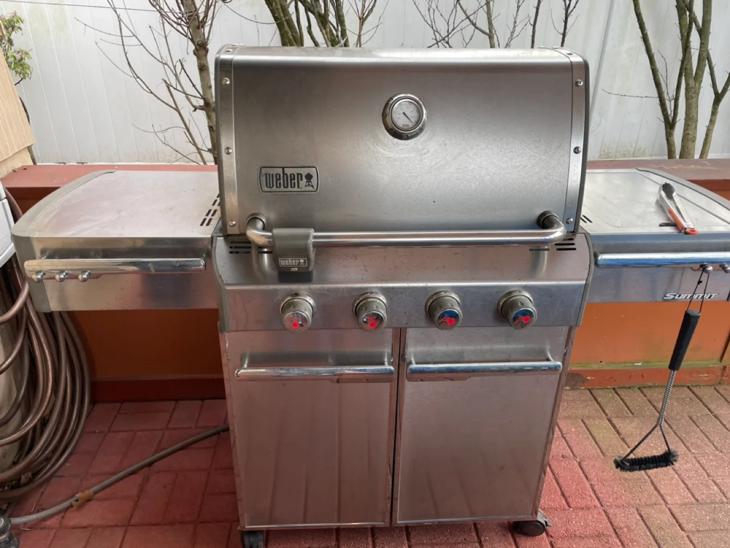 Weber Genesis II E-315 Gas Grill thumbnail