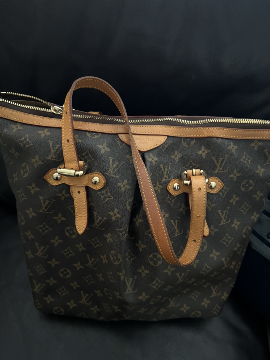 AUTHENTIC Louis Vuitton Monogram Canvas Handbag - photo 4