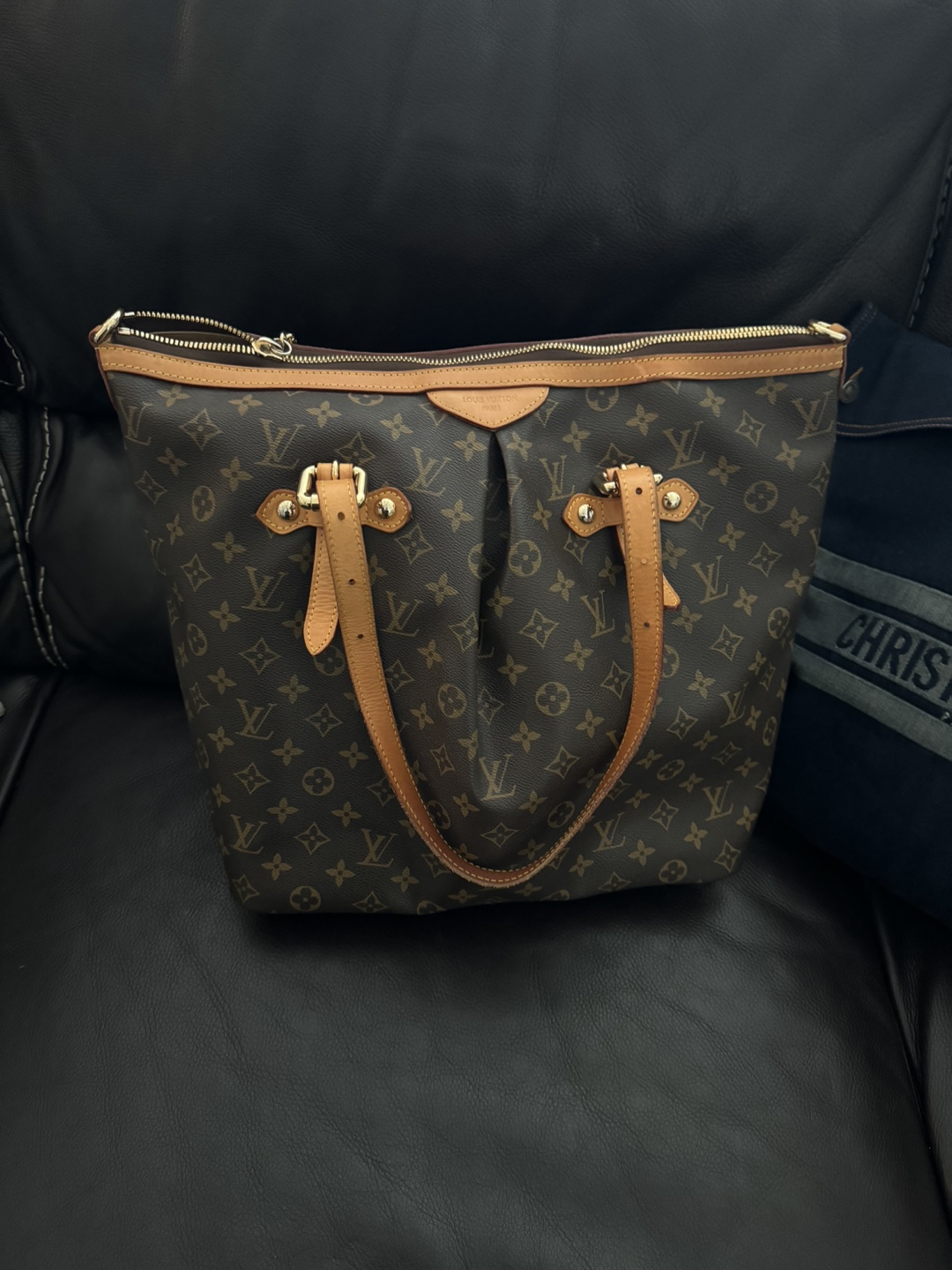 AUTHENTIC Louis Vuitton Monogram Canvas Handbag