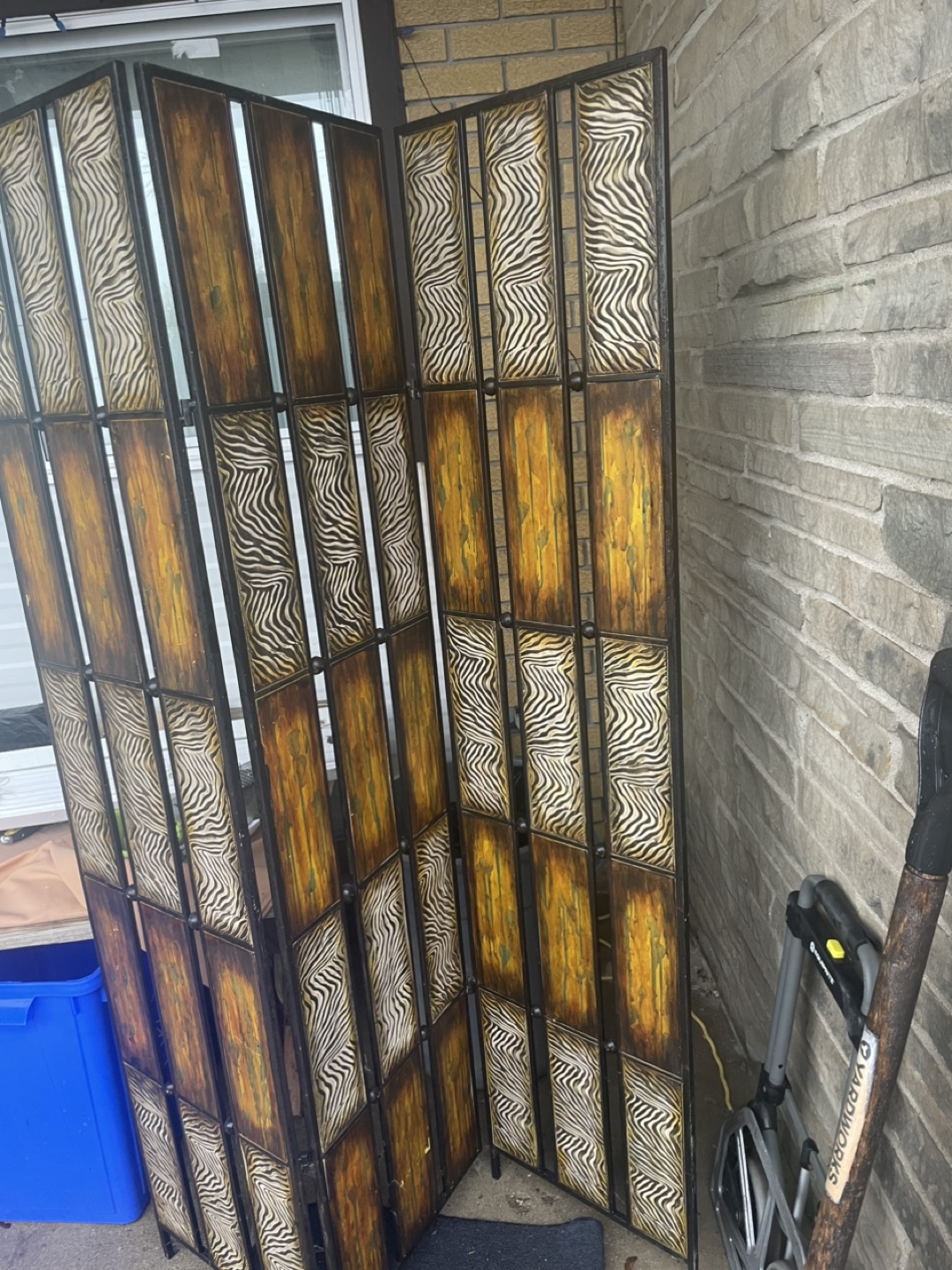 Three-panel room divider