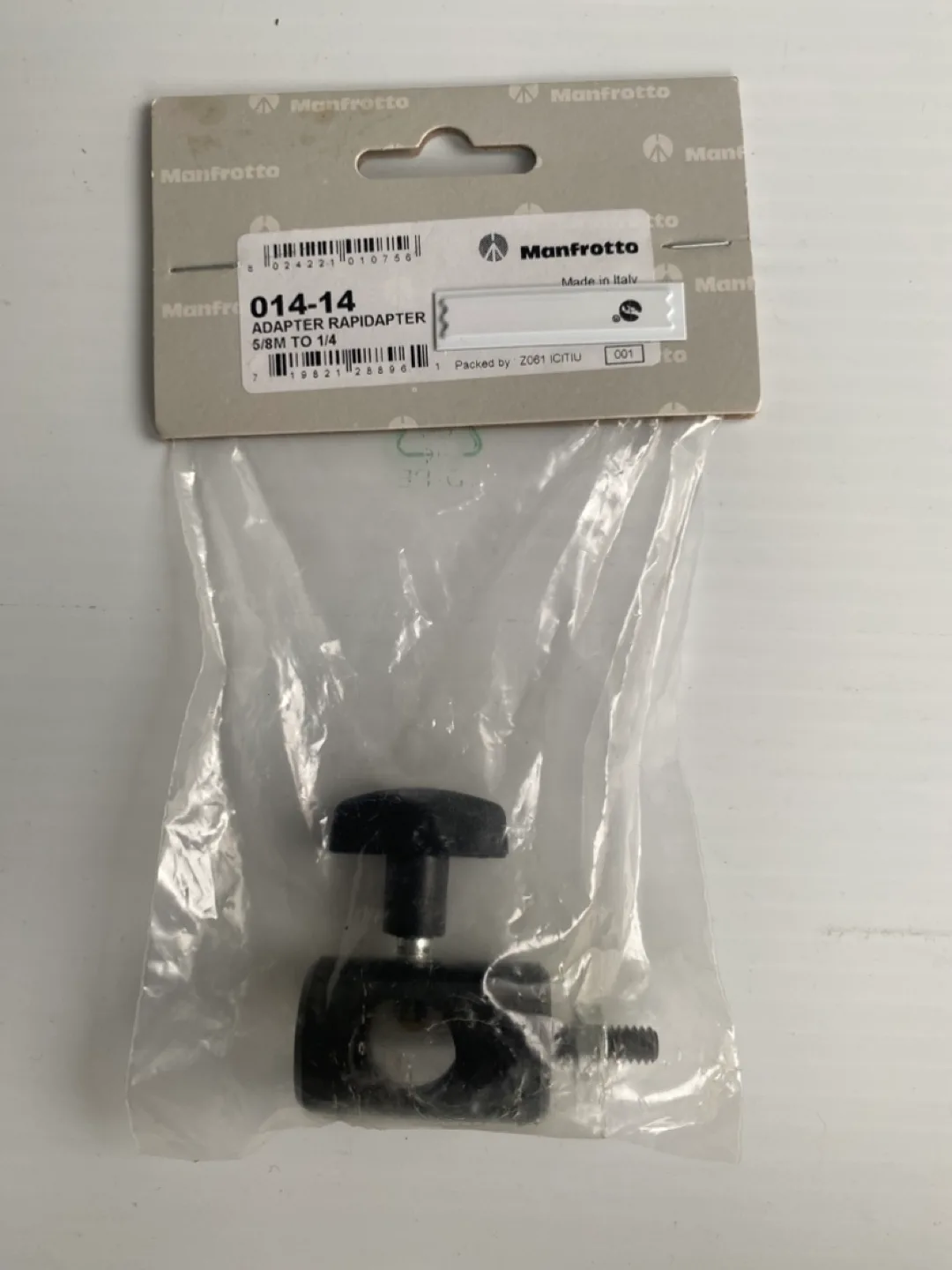 Manfrotto Rapid Adapter, Converts 5/8m to 1/4. image indicator(2)