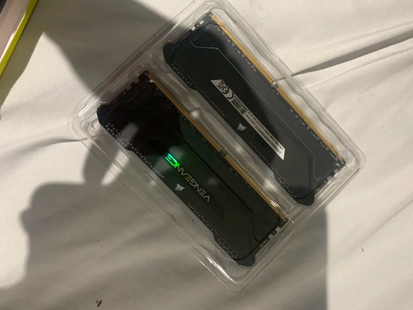 Corsair Vengeance RGB Pro SL 3200MHz DDR4 RAM (2x16GB) image indicator(4)