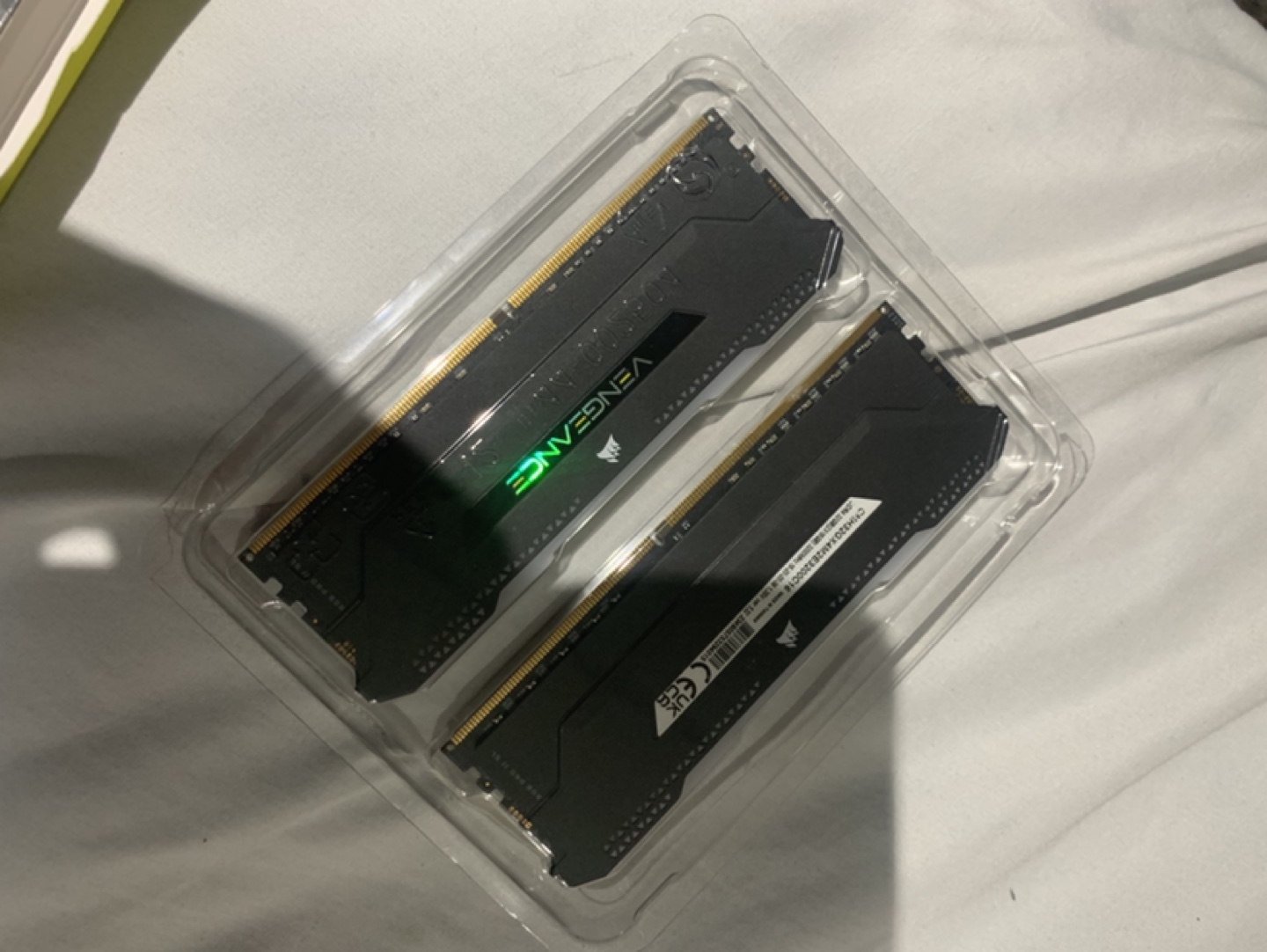 Corsair Vengeance RGB Pro SL 3200MHz DDR4 RAM (2x16GB) - photo 3