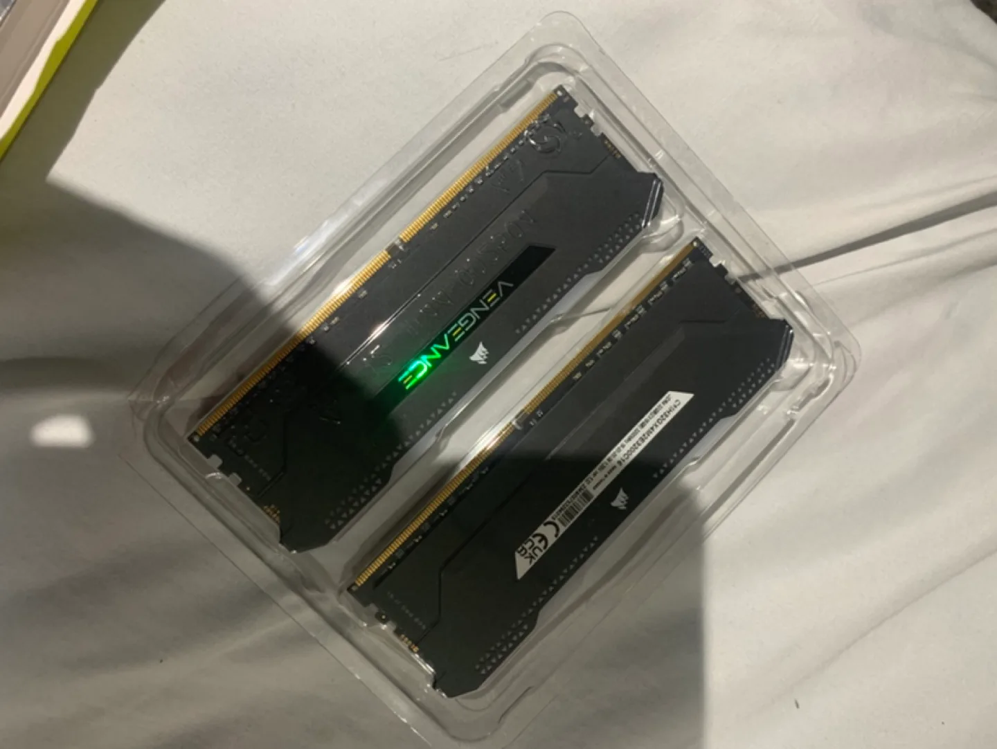 Corsair Vengeance RGB Pro SL 3200MHz DDR4 RAM (2x16GB) image indicator(3)