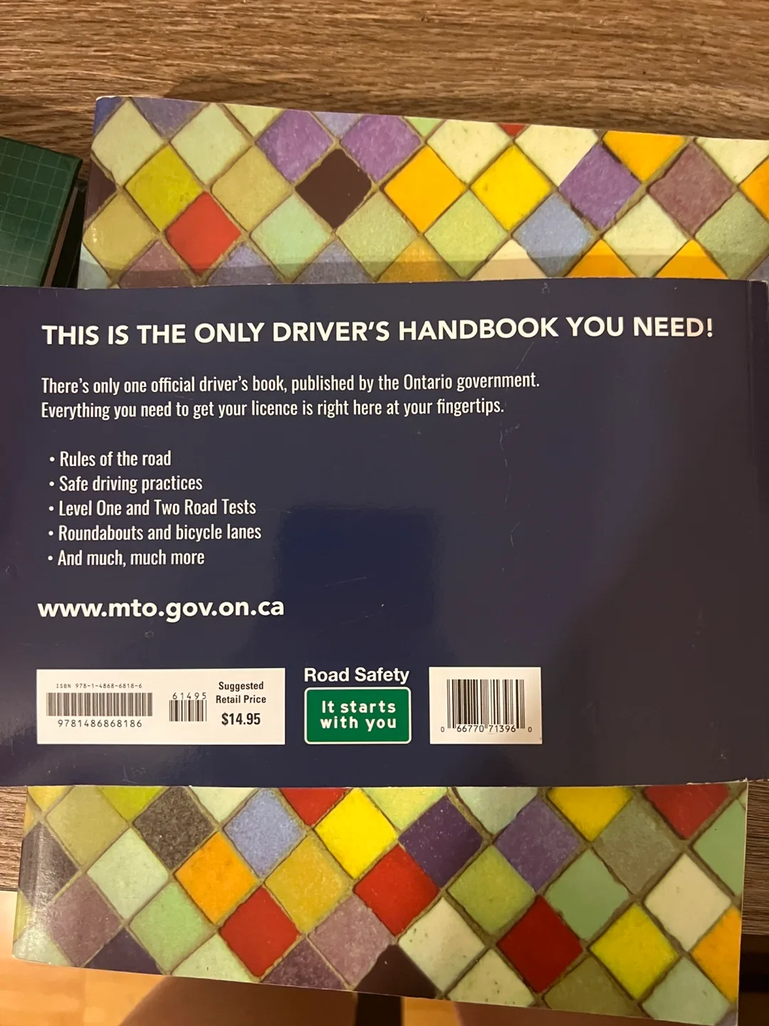 Ontario MTO Driver's Handbook - Latest Edition image indicator(2)