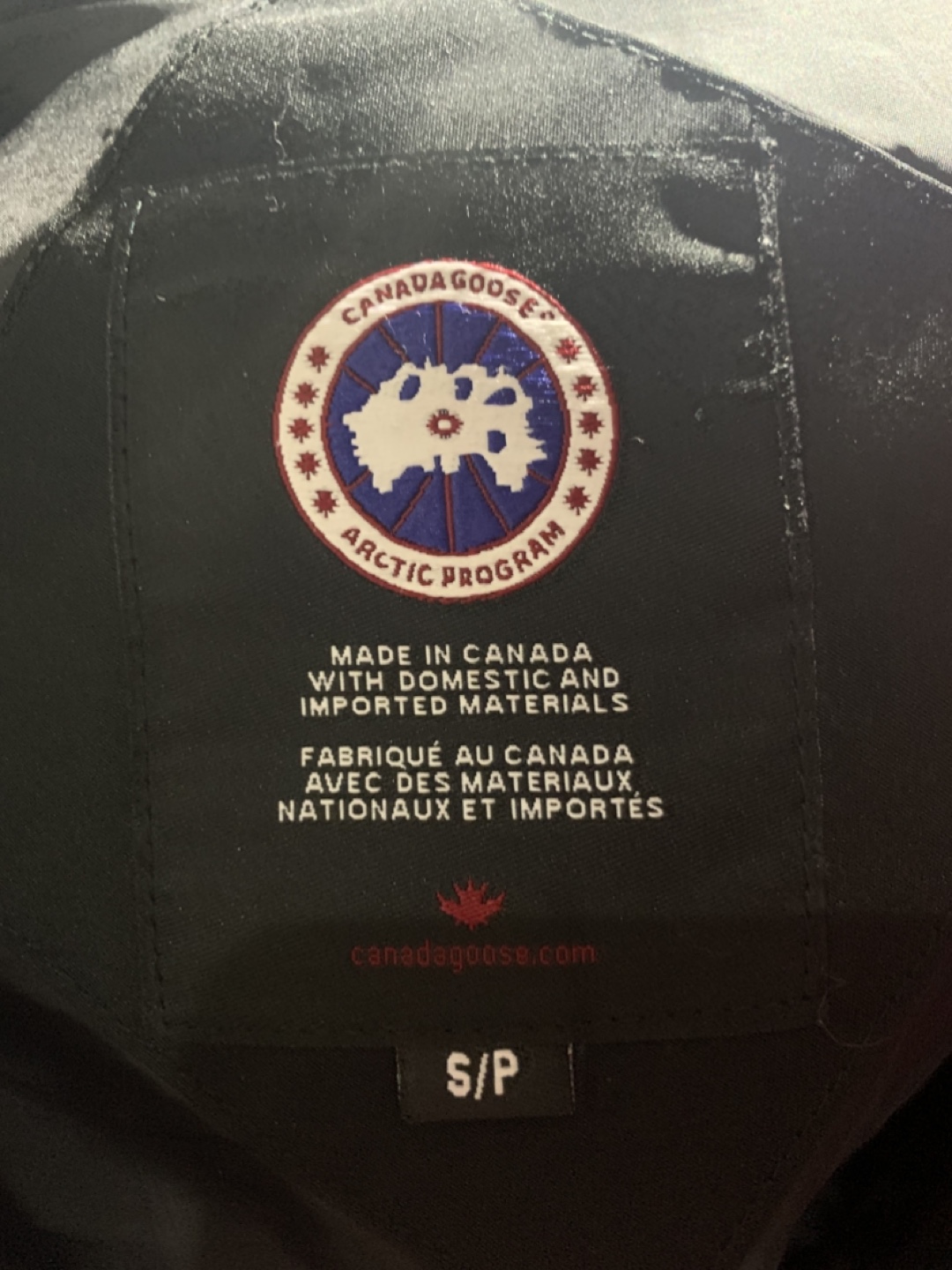 Canada Goose Arctic Program Vest - Black - Size S/P - photo 4