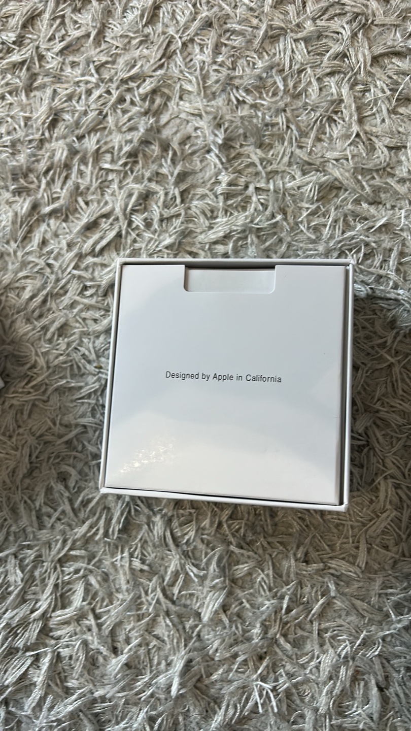 Apple AirPods 4 Generation with MagSafe Charging Case - New - photo 3