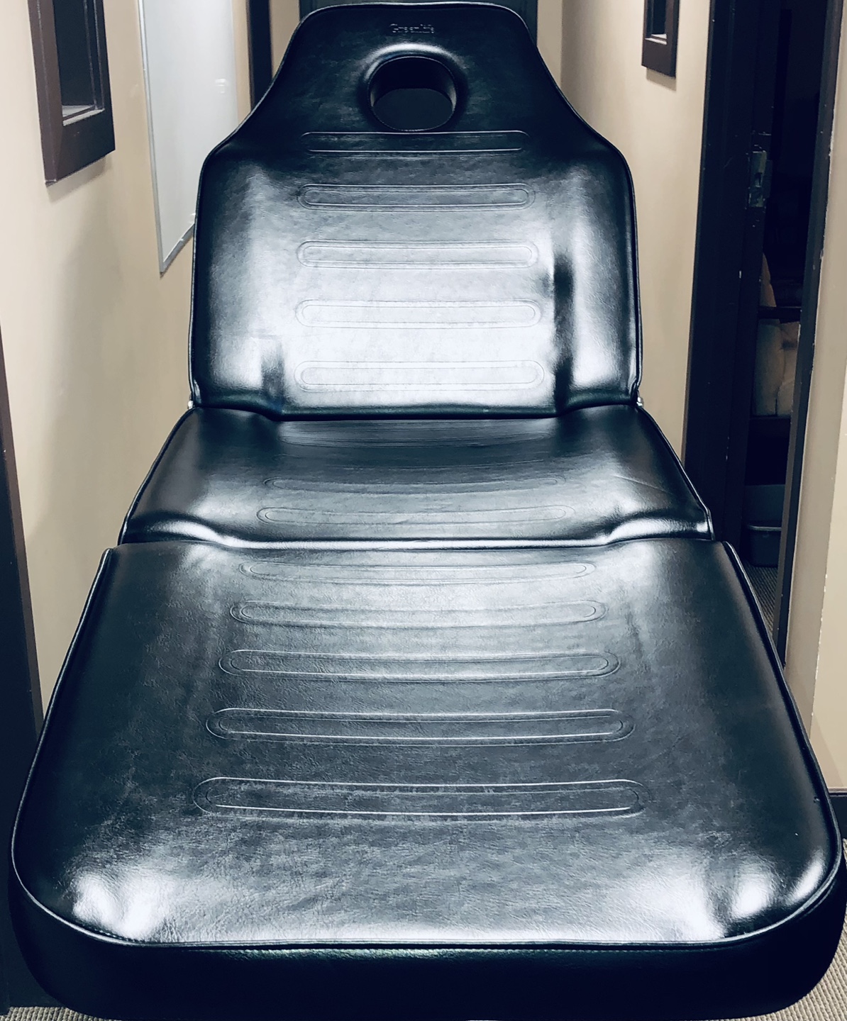 Greenlife Tattoo/Massage Table - photo 3