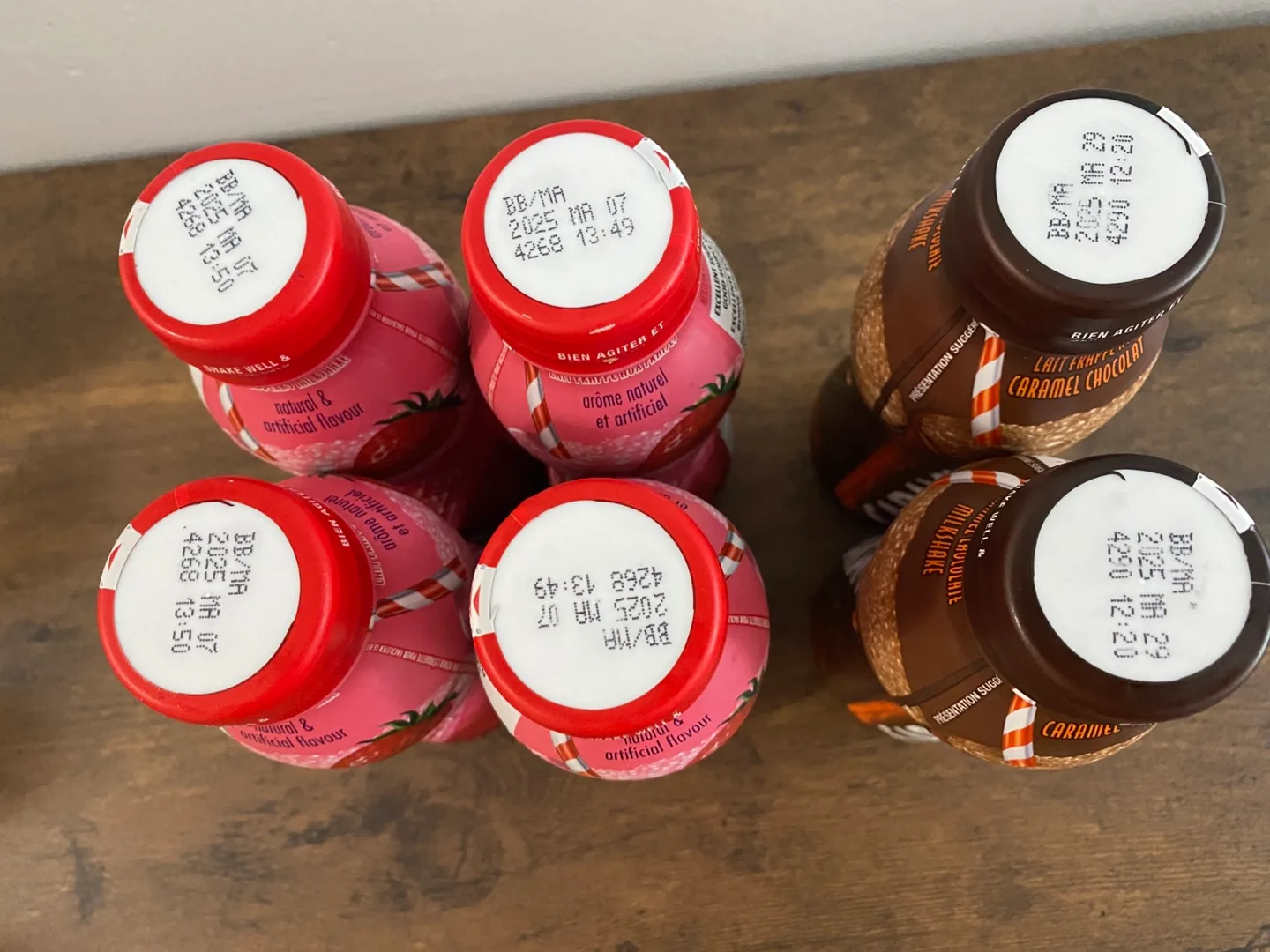 Neilson Strawberry and Caramilk Milk Shakes - 6 Bottles image indicator(2)