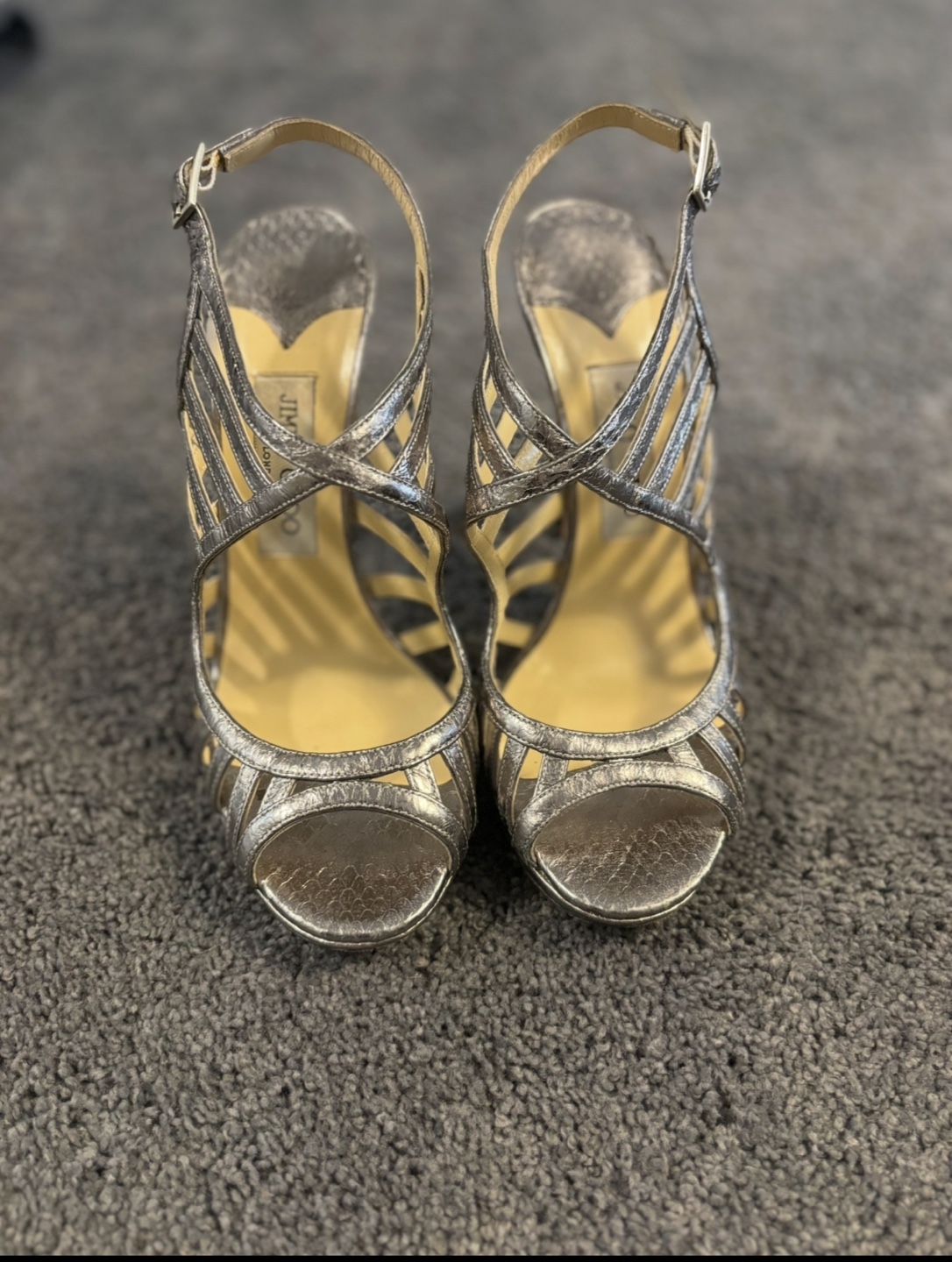 Jimmy Choo Silver Snakeskin Heels Size 38 1/2 - photo 2