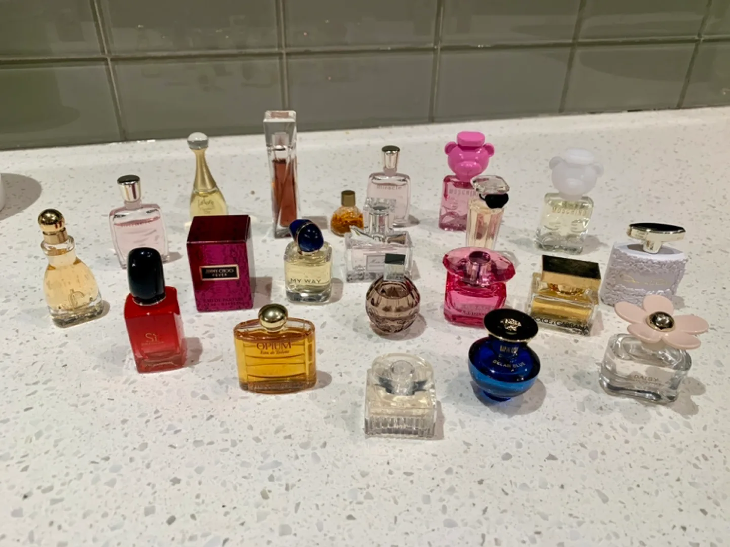 Chloé Perfume Miniature image indicator(3)