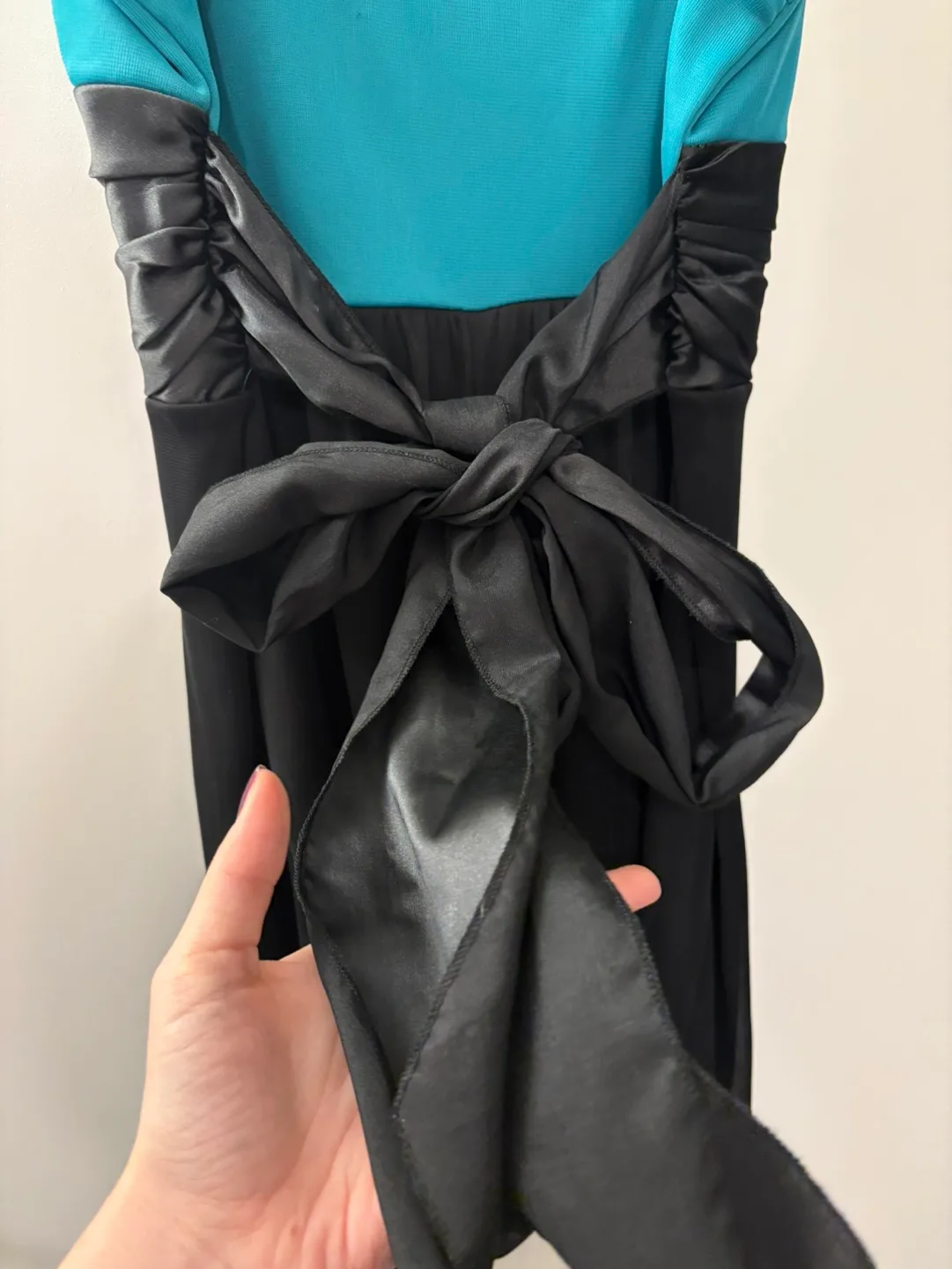 Teal and Black Dress image indicator(4)