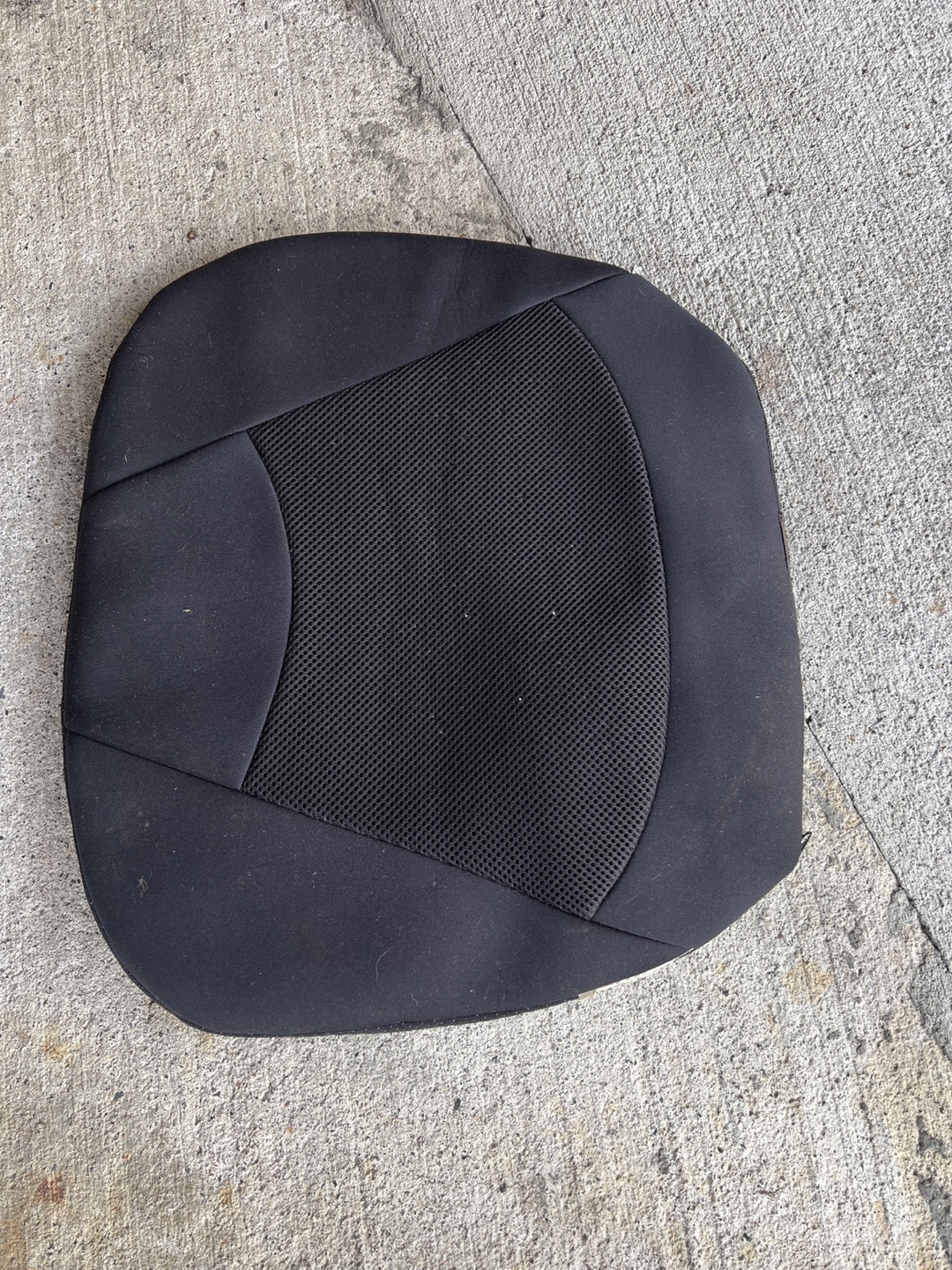 Black Honeycomb Memory Foam Seat Cushion