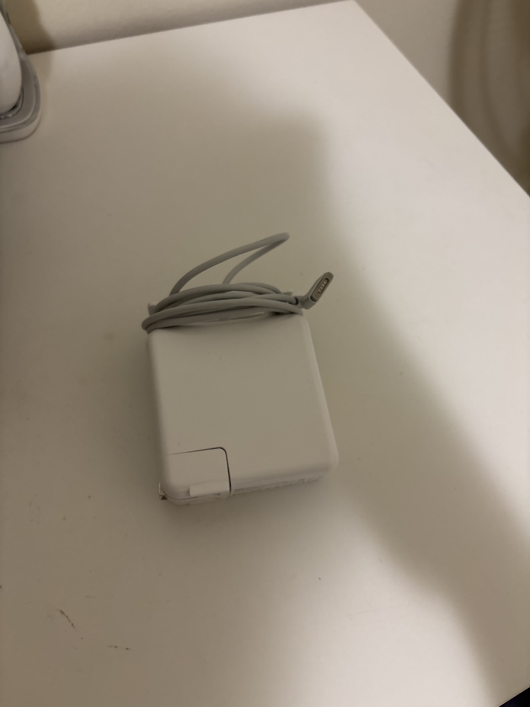 Apple MagSafe Power Adapter for late 2014 macbook a1502