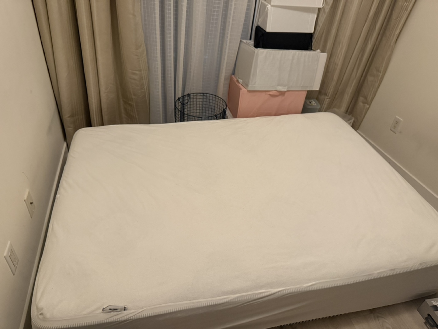 with cover DreamStar Serenity I Double Mattress