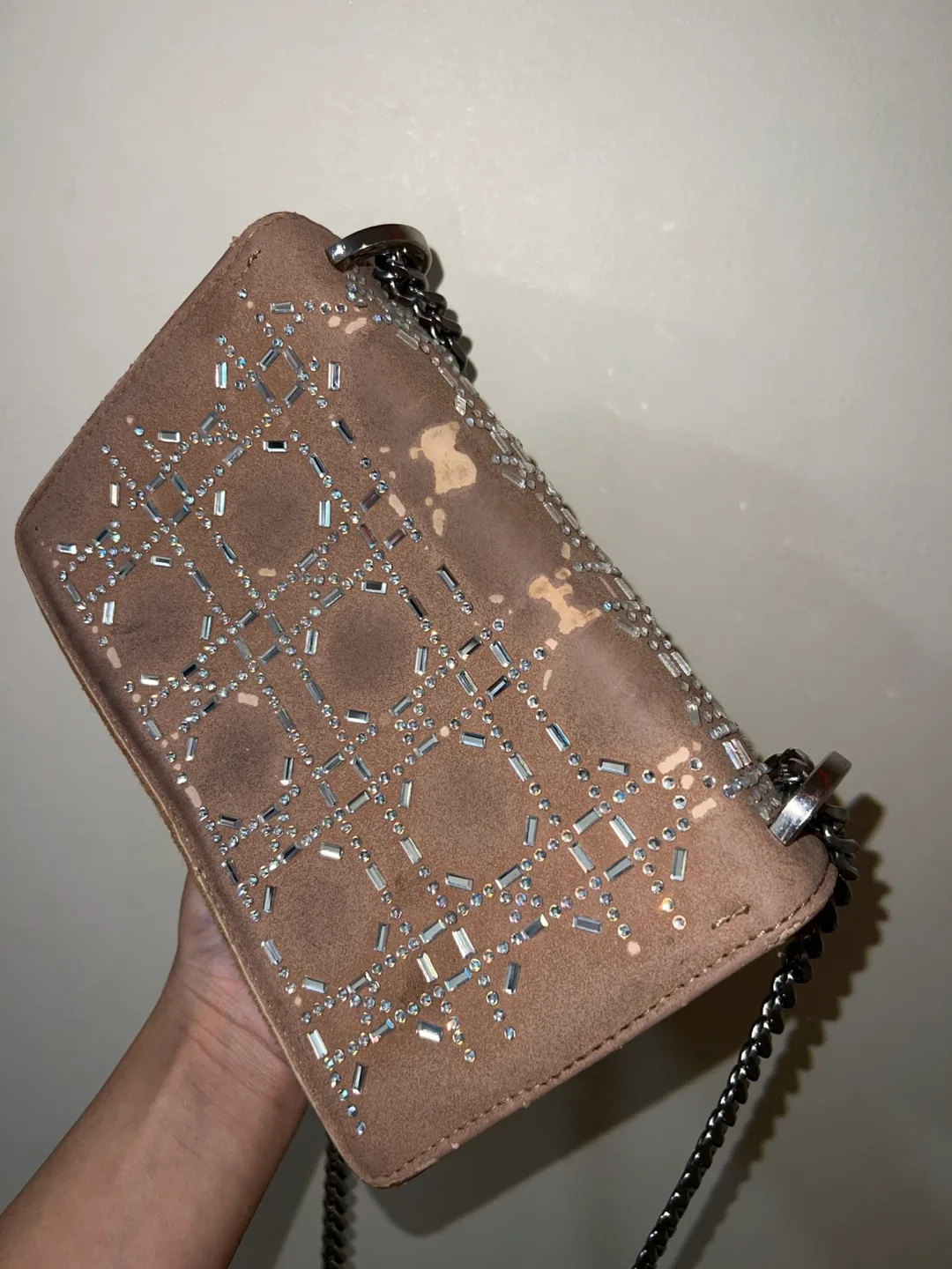 Rhinestone embellished crossbody bag image indicator(2)