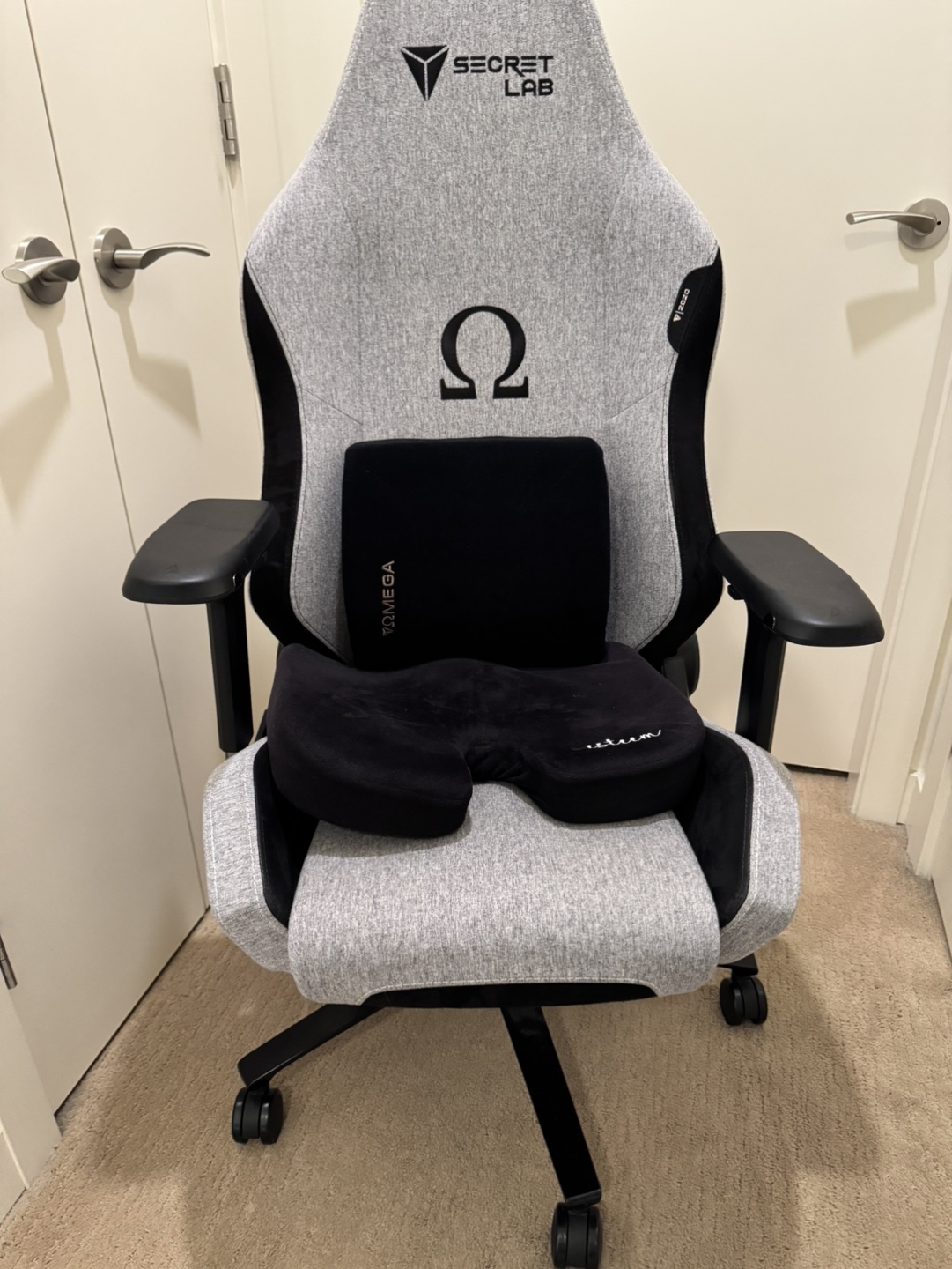 Secretlab Omega Gaming Chair - Grey