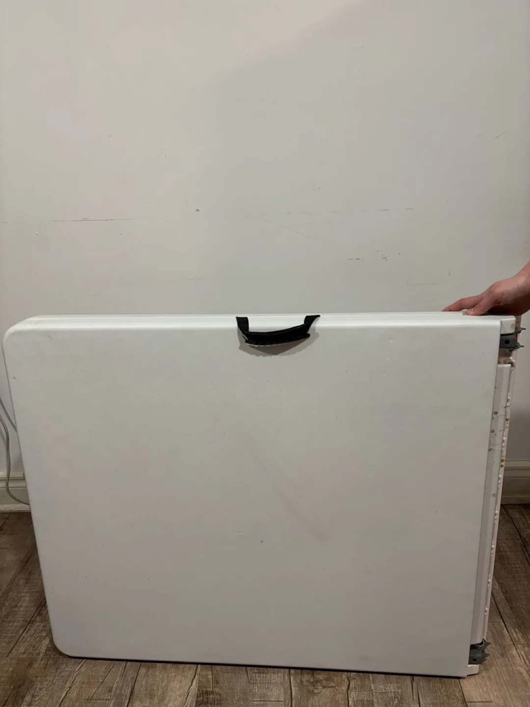 Foldable Table - White image indicator(4)