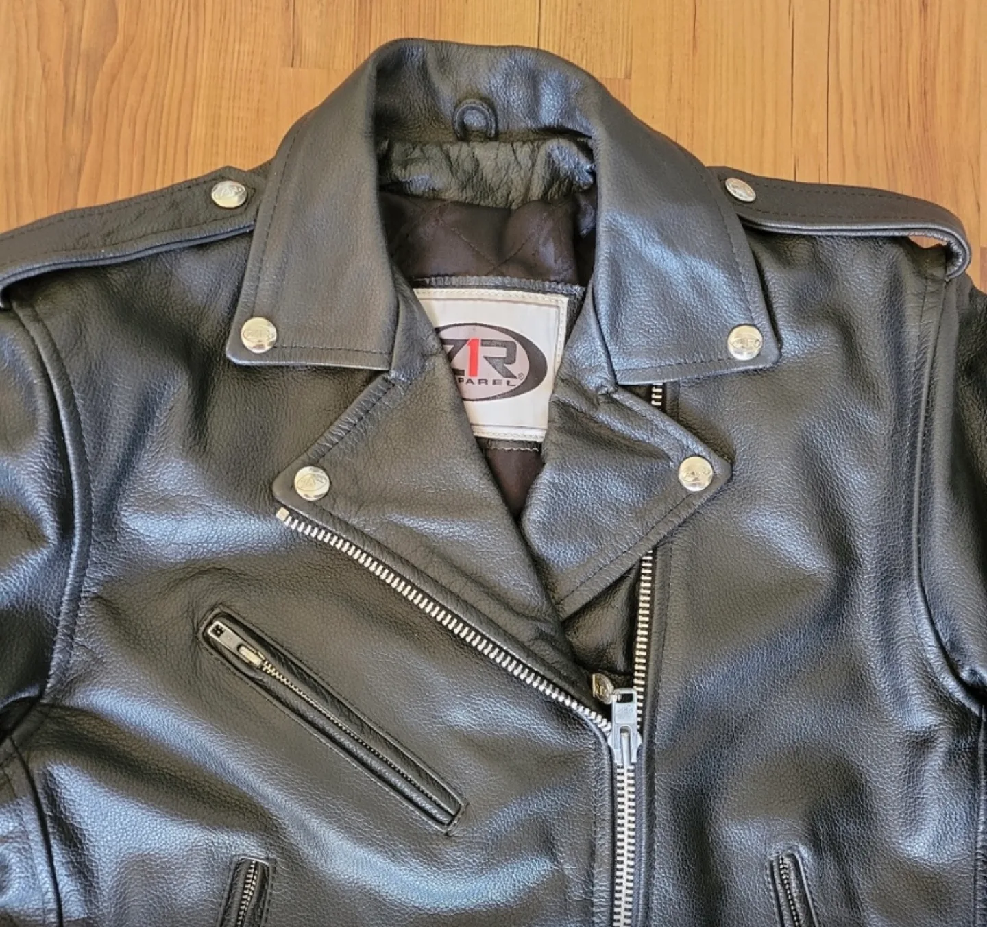 Women’s Z1R Apparel Black Leather Motorcycle Jacket Size 12 image indicator(4)