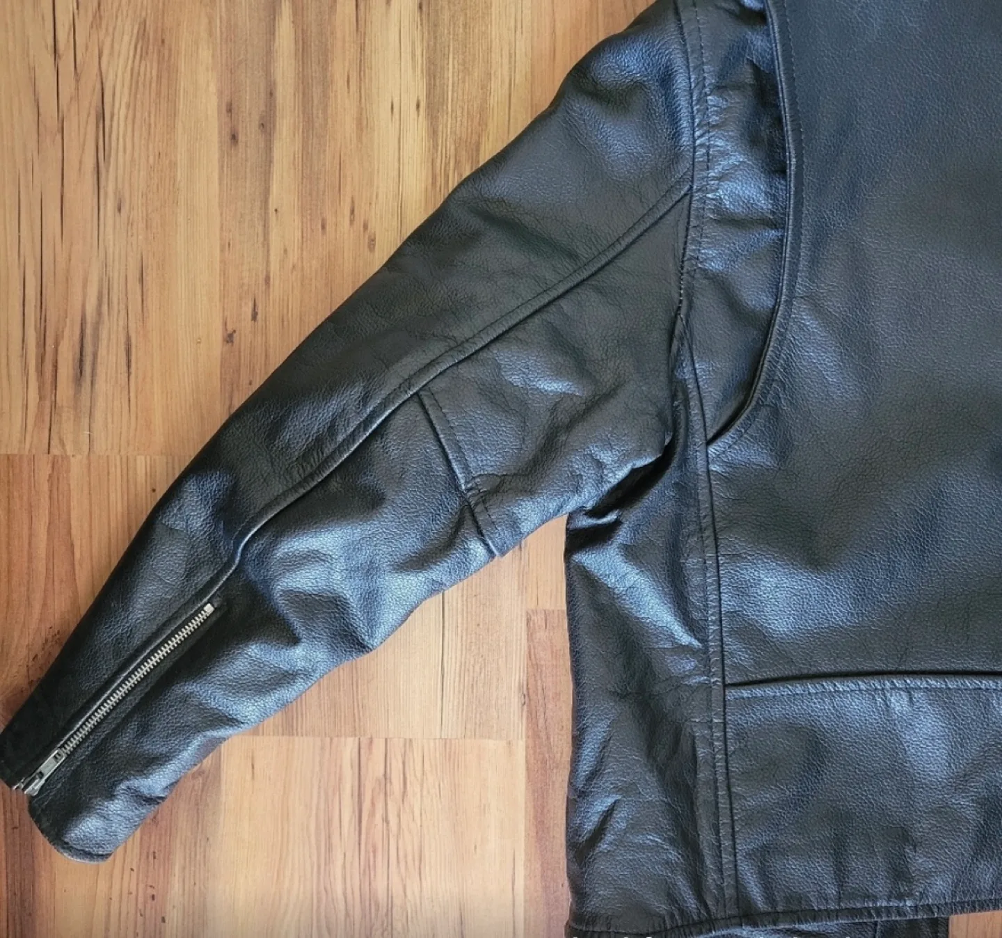 Women’s Z1R Apparel Black Leather Motorcycle Jacket Size 12 image indicator(7)